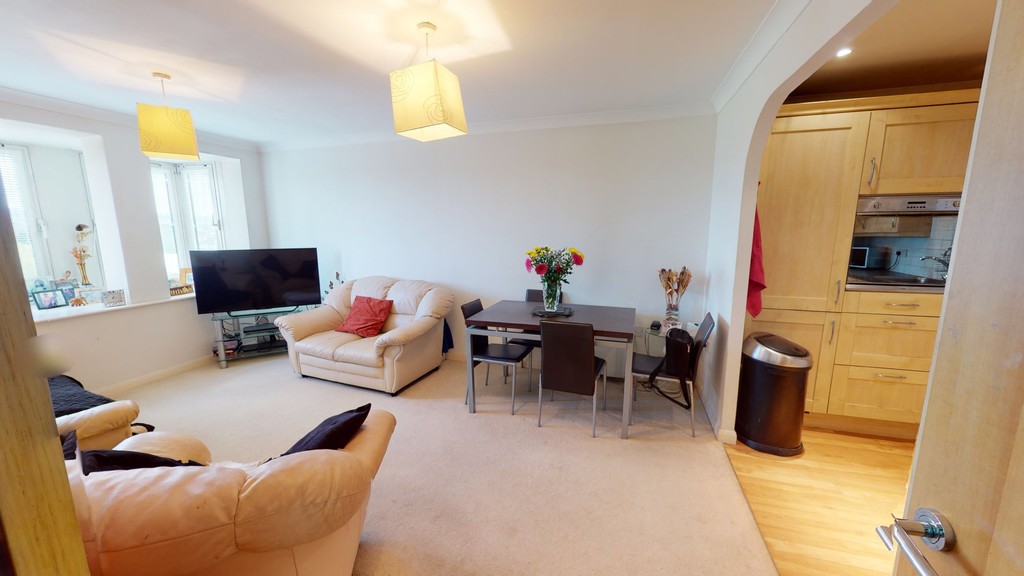 Two bed apartment for sale in Norbury